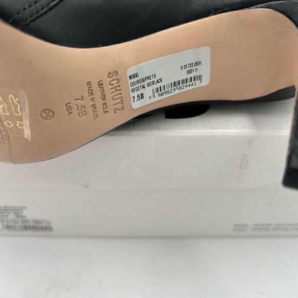 Women’s Schutz calf leather ankle boots, size 7.5 made in Brazil - Picture 6 of 11